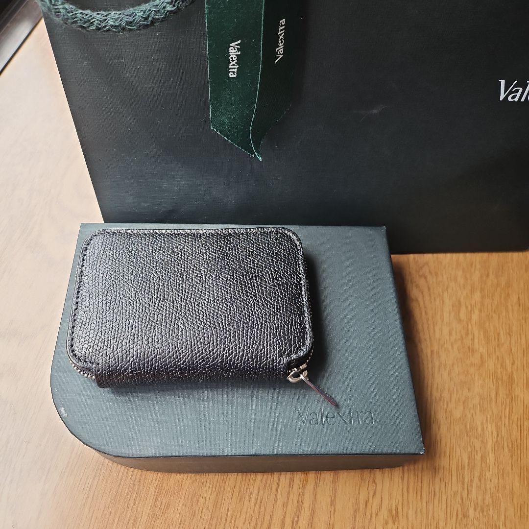 Valextra ブラック ミニウォレット Women's Black Grained Leather Luxury Bifold Wallet | Valextra