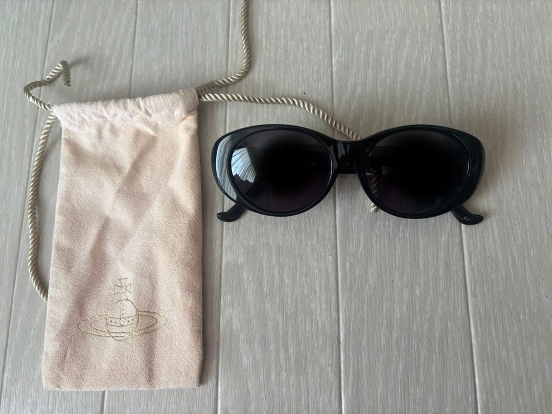 Vivienne Westwood サングラス Vivienne Westwoodから新作サングラスコレクションが登場