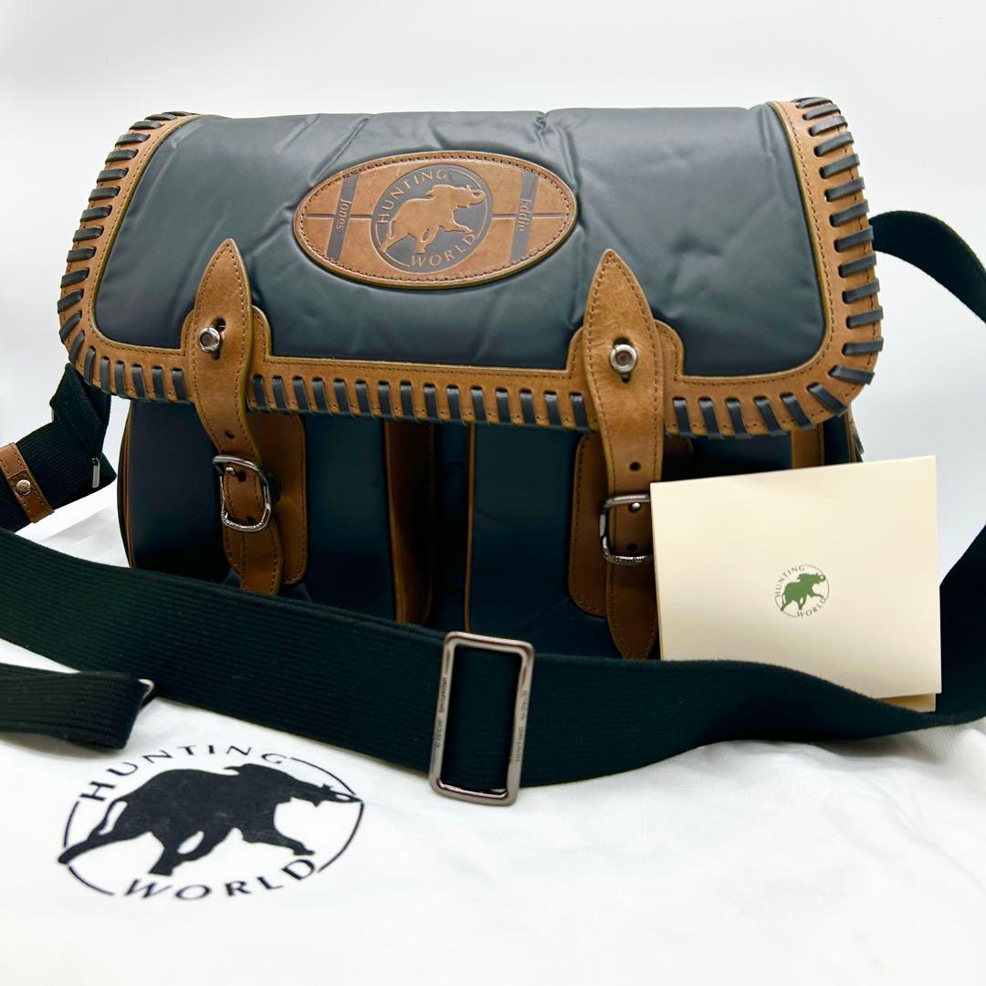超希少★ 美品 HUNTING WORLD バチュークロス ショルダーバッグ Hunting World（ハンティング・ワールド） 美品 バチュークロス