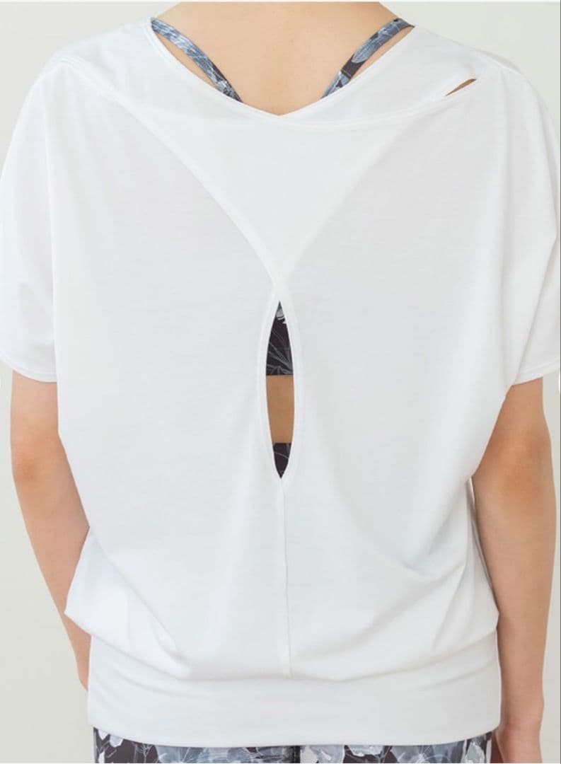 《新品未使用》【最終価格】ヨガウェアセットスカーラ　L サイズ　SUKALA