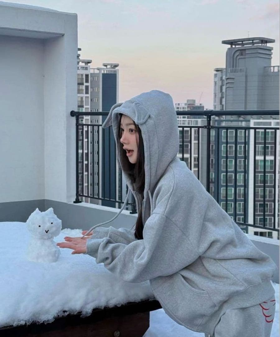 YEGG WING HOODIE GREY / グレイ - メルカリ