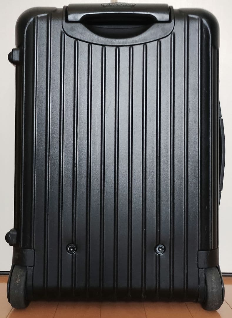 RIMOWAリモワサルサ機内持込み33L マットブラック2輪TSAロック
