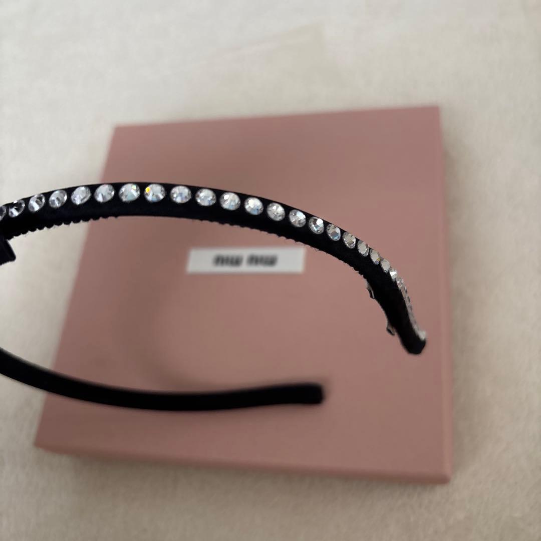 正規品 リボンカチューシャmiumiu ミュウミュウ クリスタル ブラック