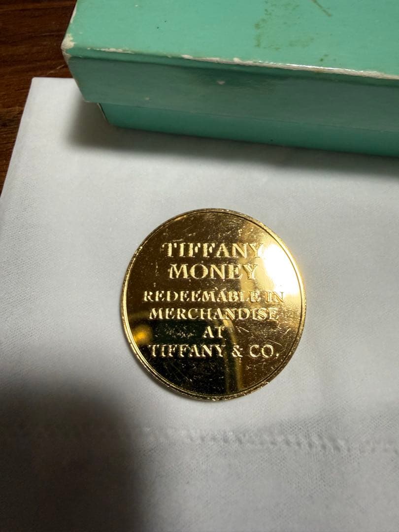 Tiffany Money $100（silverに18金メッキ加工) - メルカリ