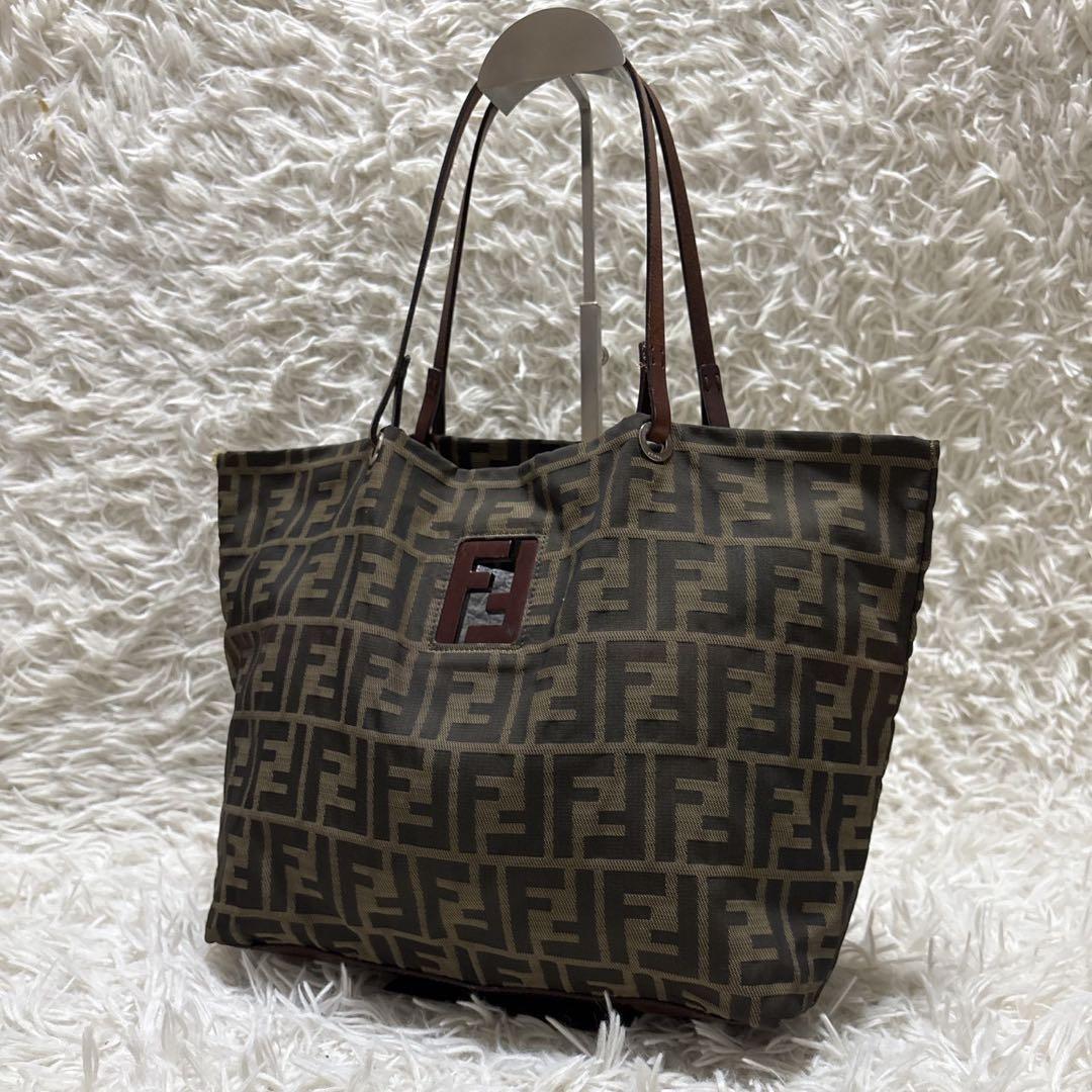 FENDI フェンディトートバッグ ズッカ柄 オールドフェンディ A4収納可
