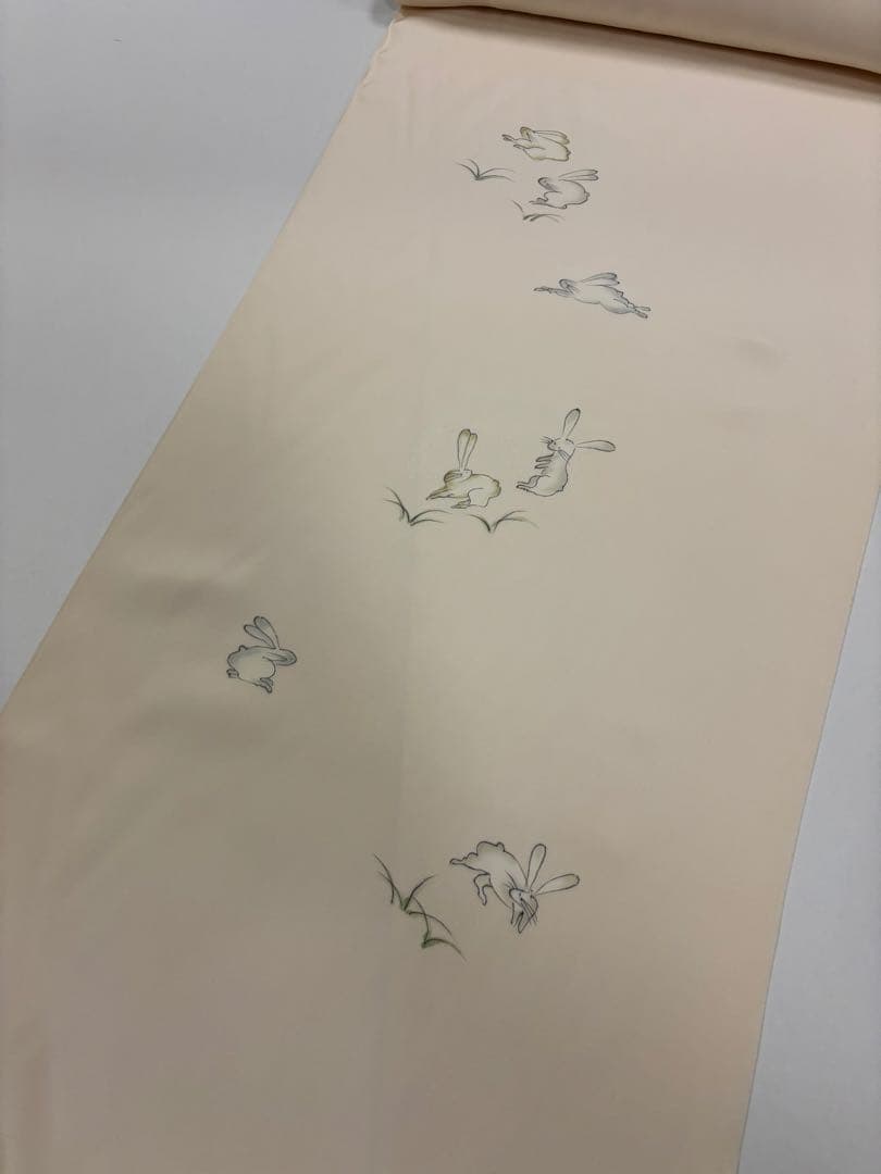 長襦袢 正絹 精華 手描き うさぎ柄 ピンク色 新品未仕立て品 少々難