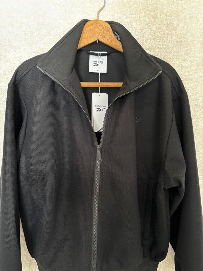 ウォーキング・ランニングウェア REEBOK everyone CLASSIC TRACK JACKET M 787ccb146db17214f56763d28f18cb