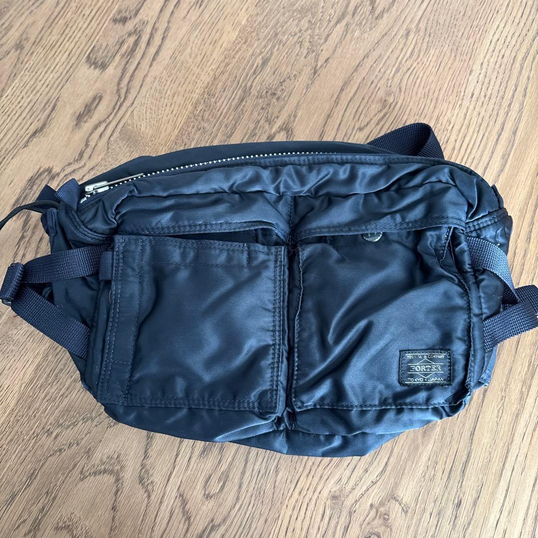 レア品 PORTER ボディバッグ ネイビー - メルカリ