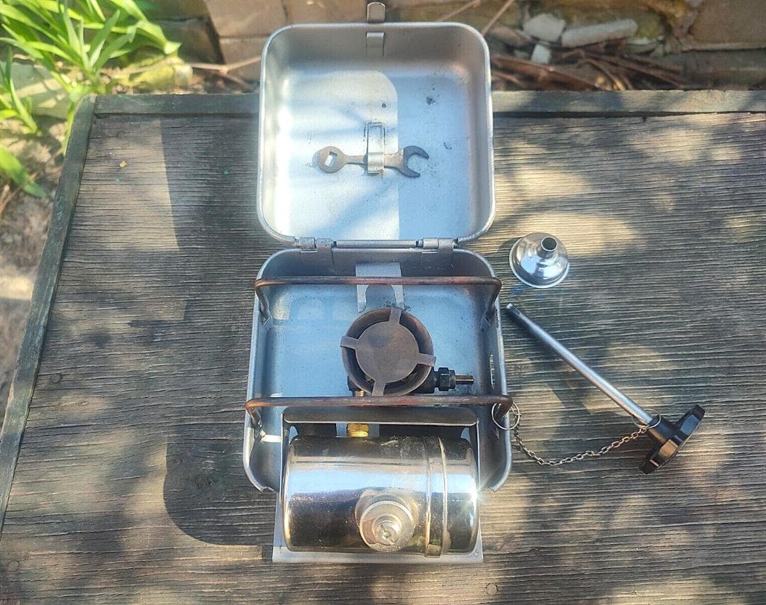 旧ソ連製キャンプ用ガソリンストーブ「PT-1」☆動作確認済 - メルカリ