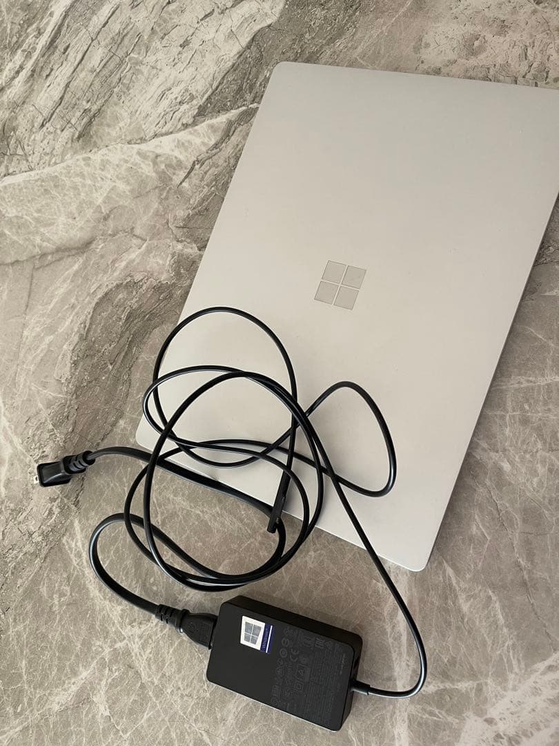 Microsoft Surface Laptop 13.5インチ 本体 Amazon.com: Microsoft Surface Laptop 4 13.5” Touch-Screen – Intel