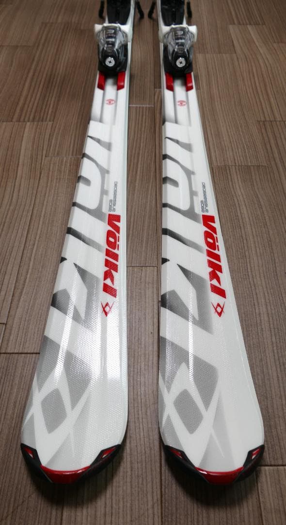 ★VOLKL ★板＆ビン/セット ★168cm ★初級者の方～中級者の方へ！ VOLKL（フォルクル） スキー 2点セット VOLKL 20-21 BASH 81 148/158