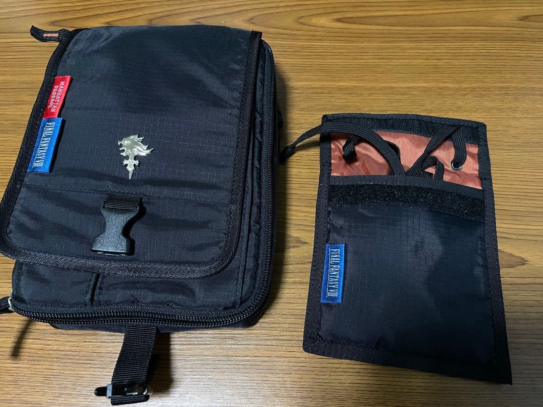 希少】ファイナルファンタジーXIII マンハッタンパッセージ ショルダー