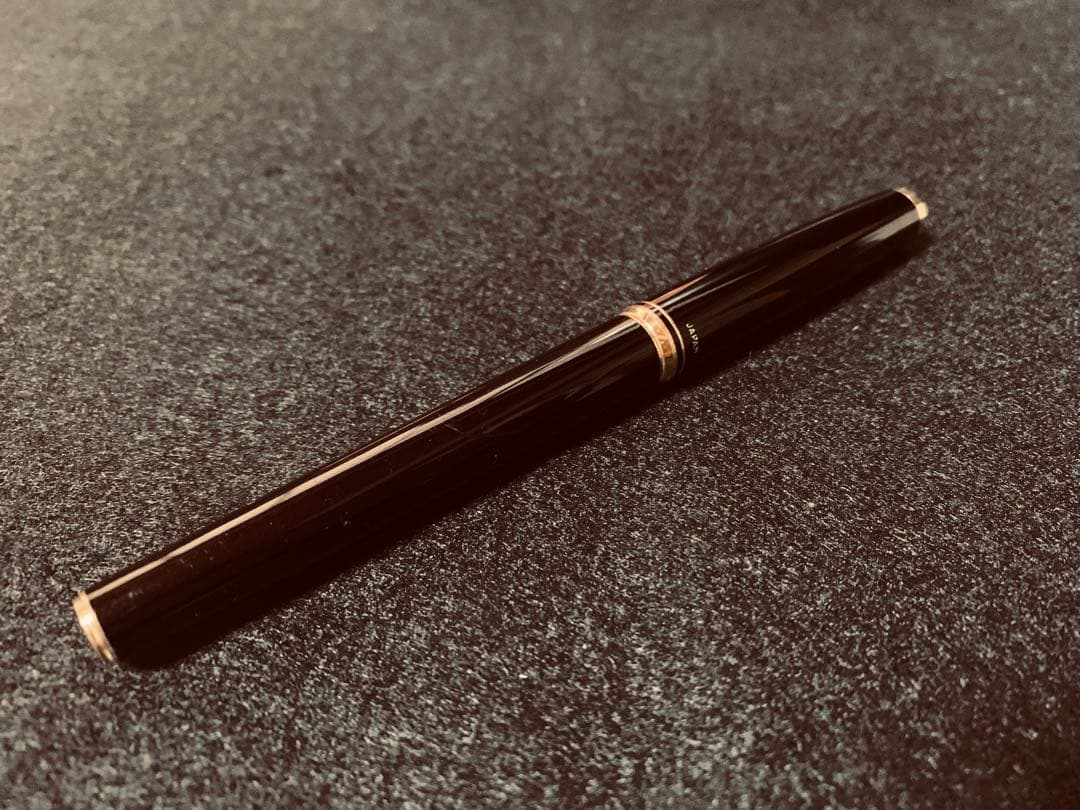 廃盤美品】パイロット万年筆 14K-585 - メルカリ