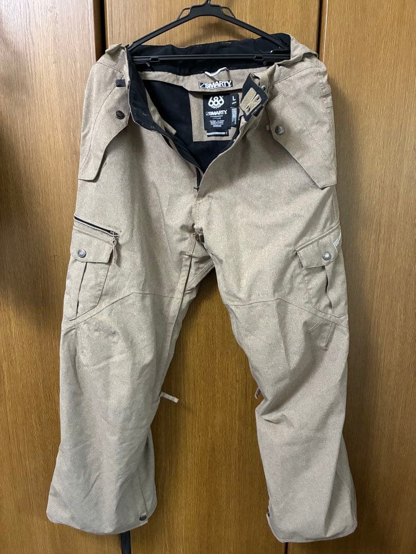 686 スノーボードウェア 上下セット スカル ドクロ 柄とグローブ付きの