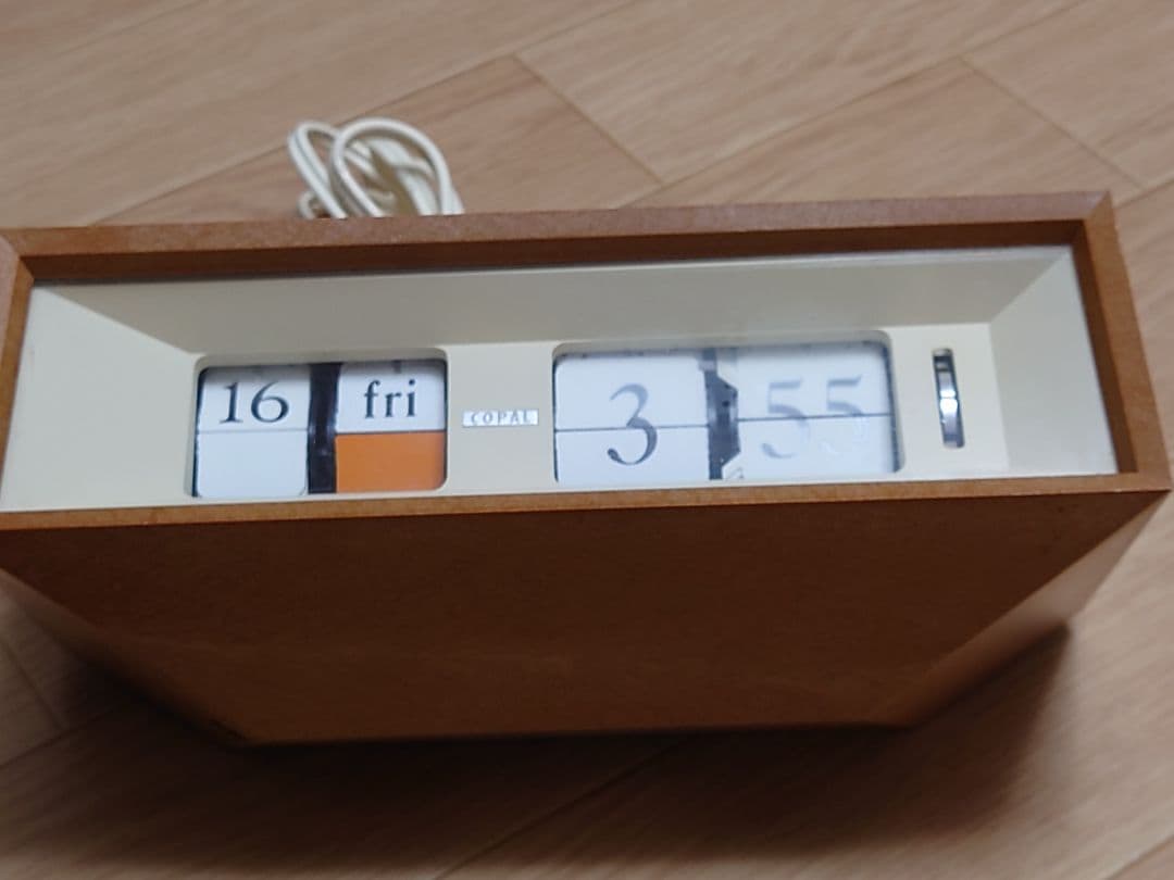 キャスロン602 デジタル時計 1970年 パタパタ時計 - メルカリ