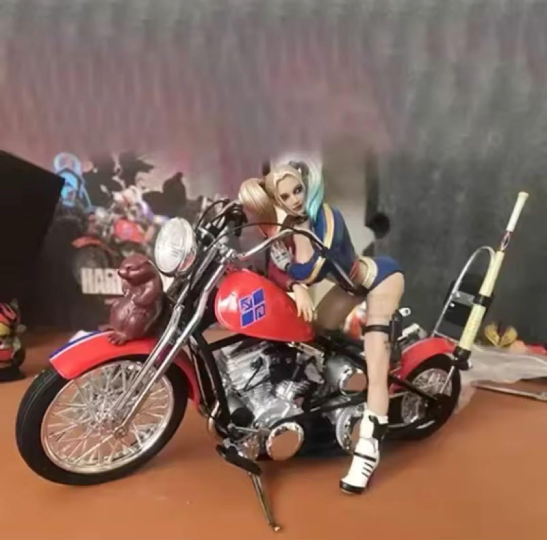 ハーレー・クインバイクオートバイ1/10スケールDCコミックフィギュア
