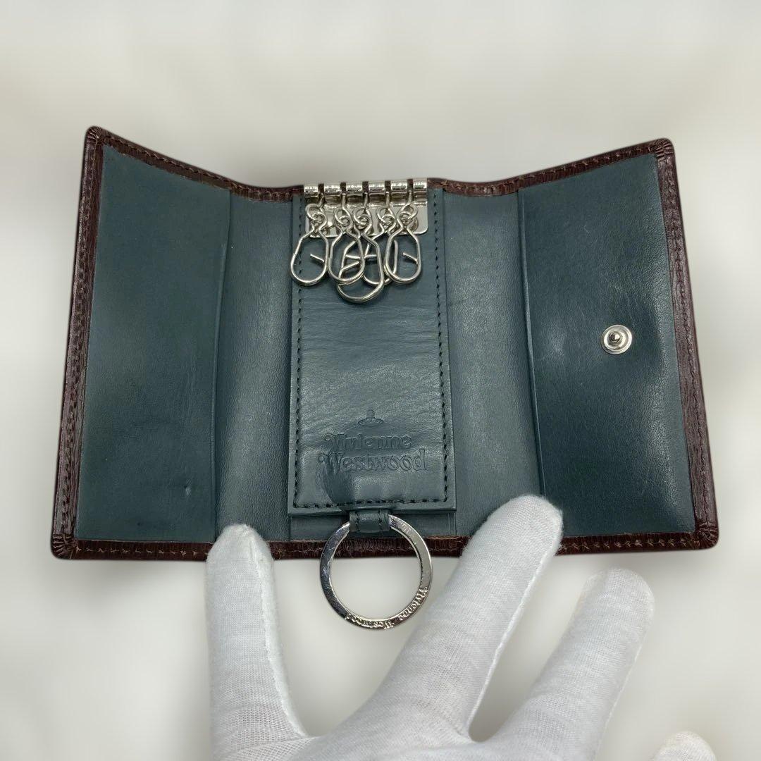 ヴィヴィアンウエストウッド インサイドカラー キーケース - メルカリ
