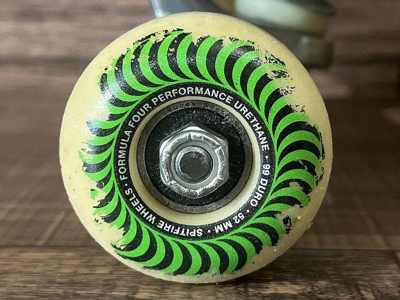 専用 マゼンタ デッキ ACE MFG トラック SPITFIRE ウィール