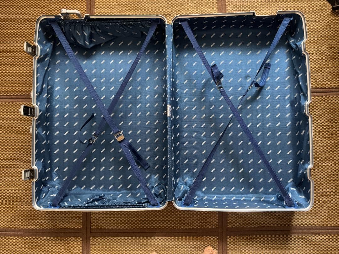 大幅値下・廃番青ロゴ・希少トップハンドルモデル・RIMOWA （98〜100L