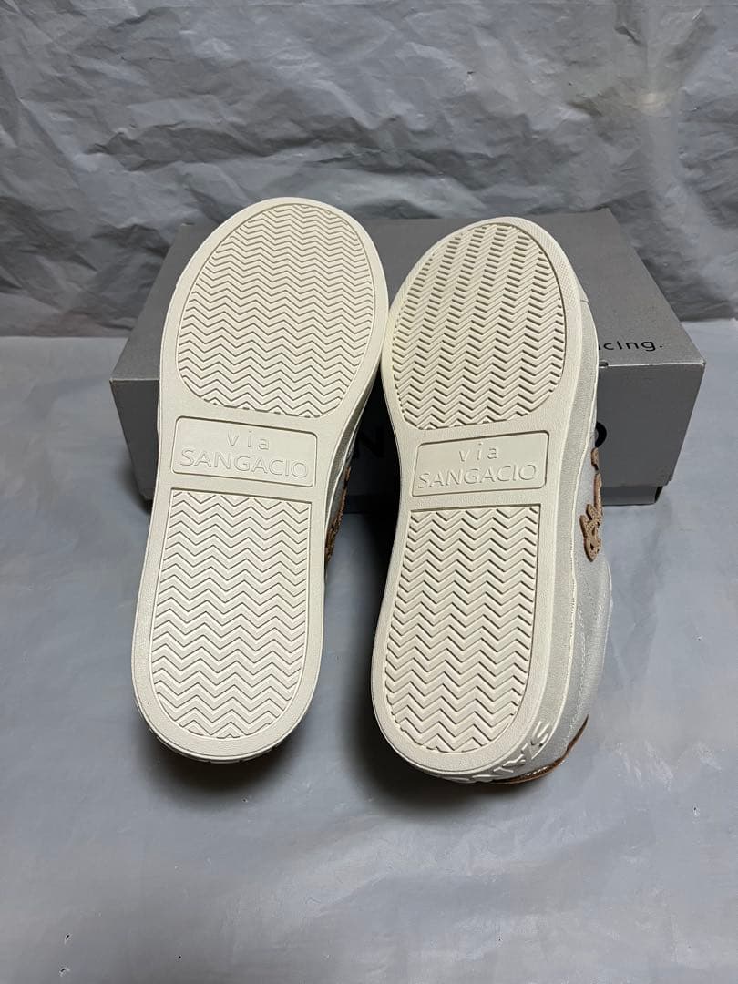 新品未使用 via SANGACIO にゅ 28.0cm オーガニックホワイト