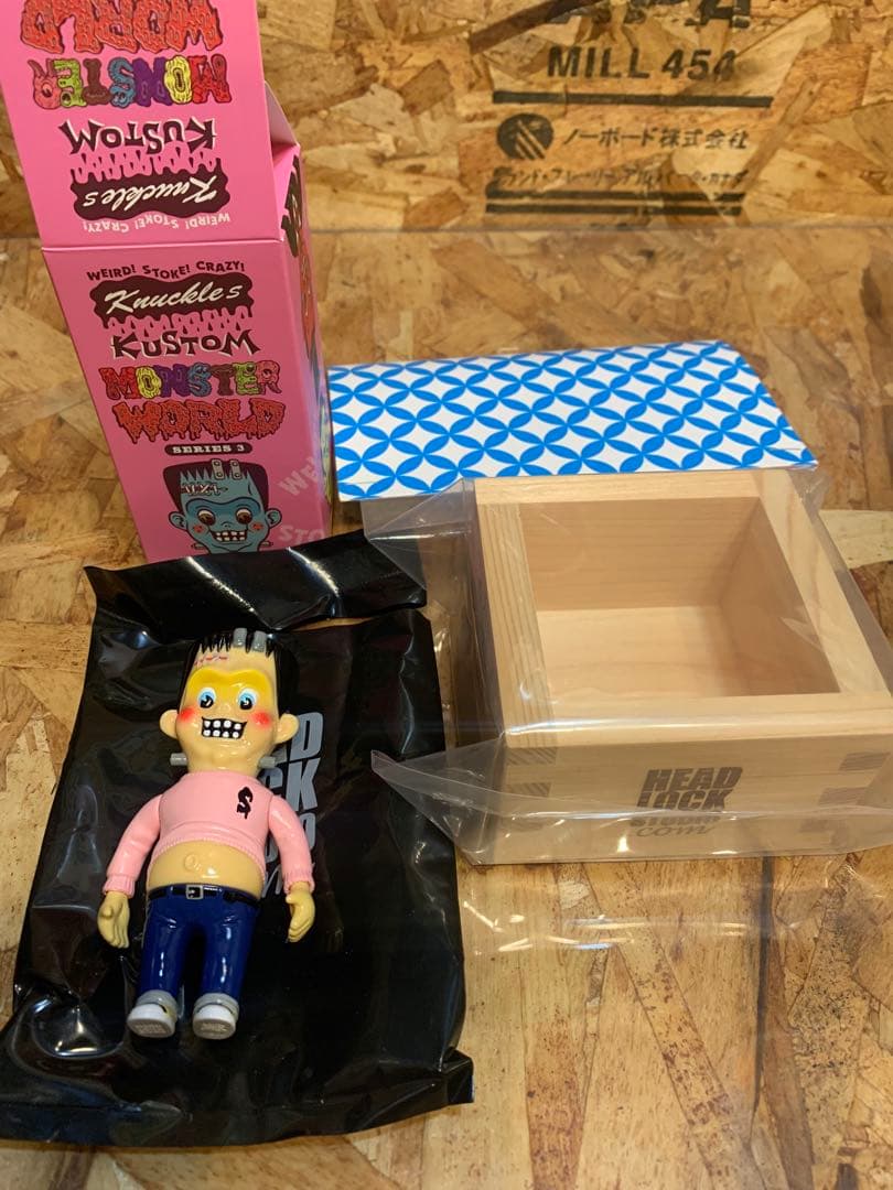 その他 headlockstudio KUSTOM MONSTER SERIES 3 HEADLOCKSTUDIO KUSTOM MONSTER WORLD 3 - メルカリ
