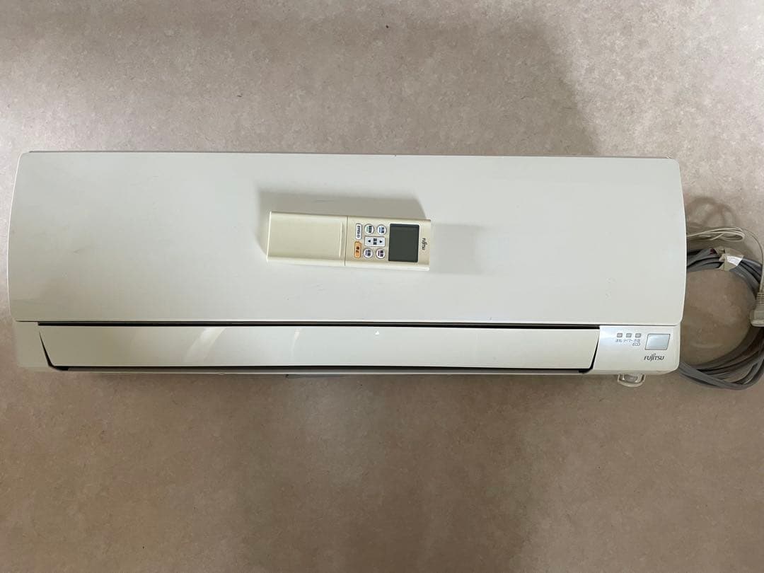 富士通ルームエアコン AS-J22E-W エアコン 富士通エアコンAS-J22E-Wのクリーニング