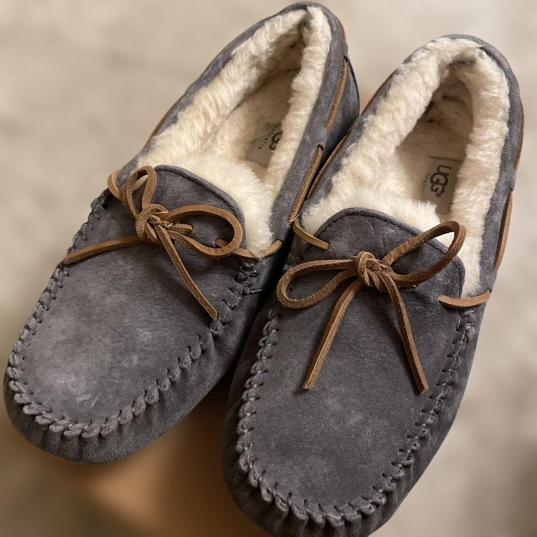 UGG DAKOTA グレー モカシン シューズ　新品未使用 楽天市場】アグ ダコタ UGG モカシン レディース ブラック 黒 ブラウン