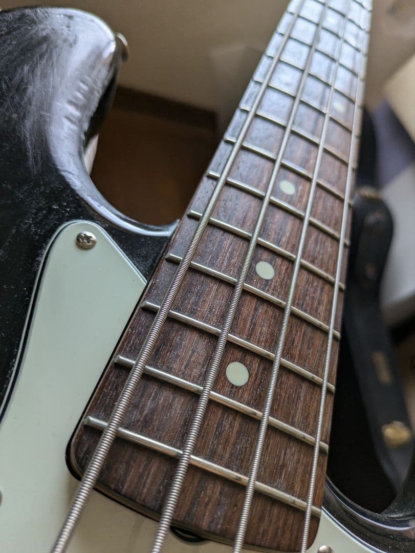 フェンダー ジャパン ジャズベース レリック加工 - メルカリ