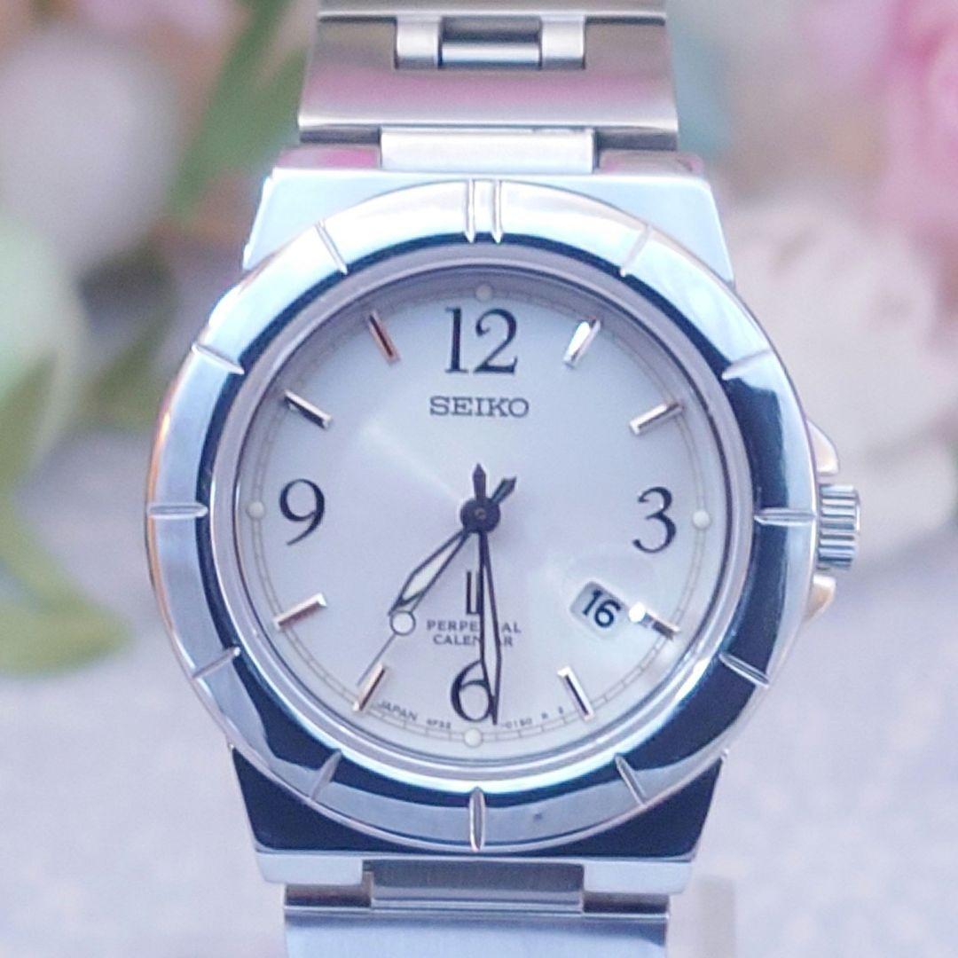 値下げ中❗️セイコーLUKIAルキアSEIKO レディース腕時計4F32シルバー