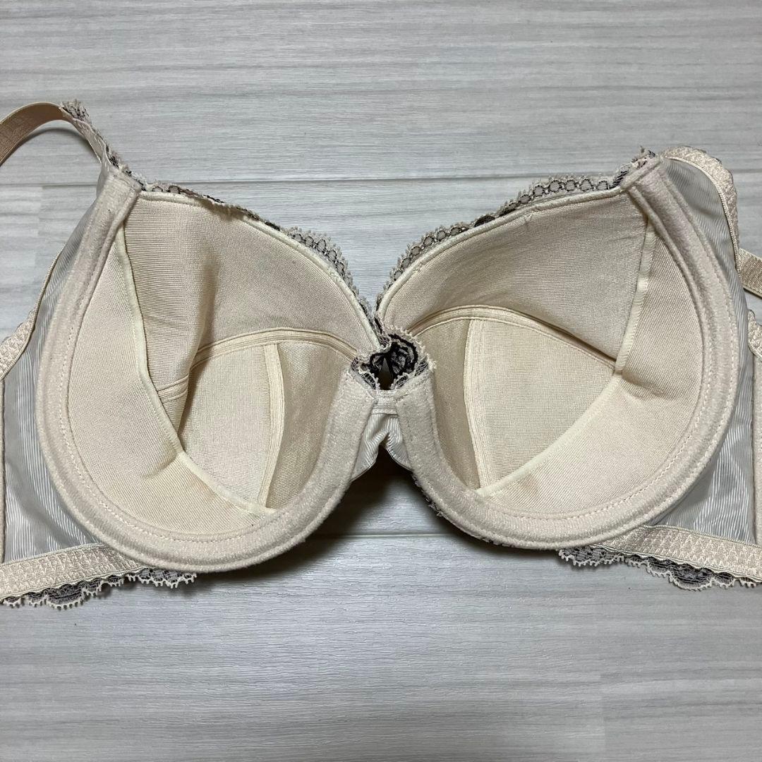 専用 マルコ 3/4ショートブラD70 - 下着・アンダーウェア人気