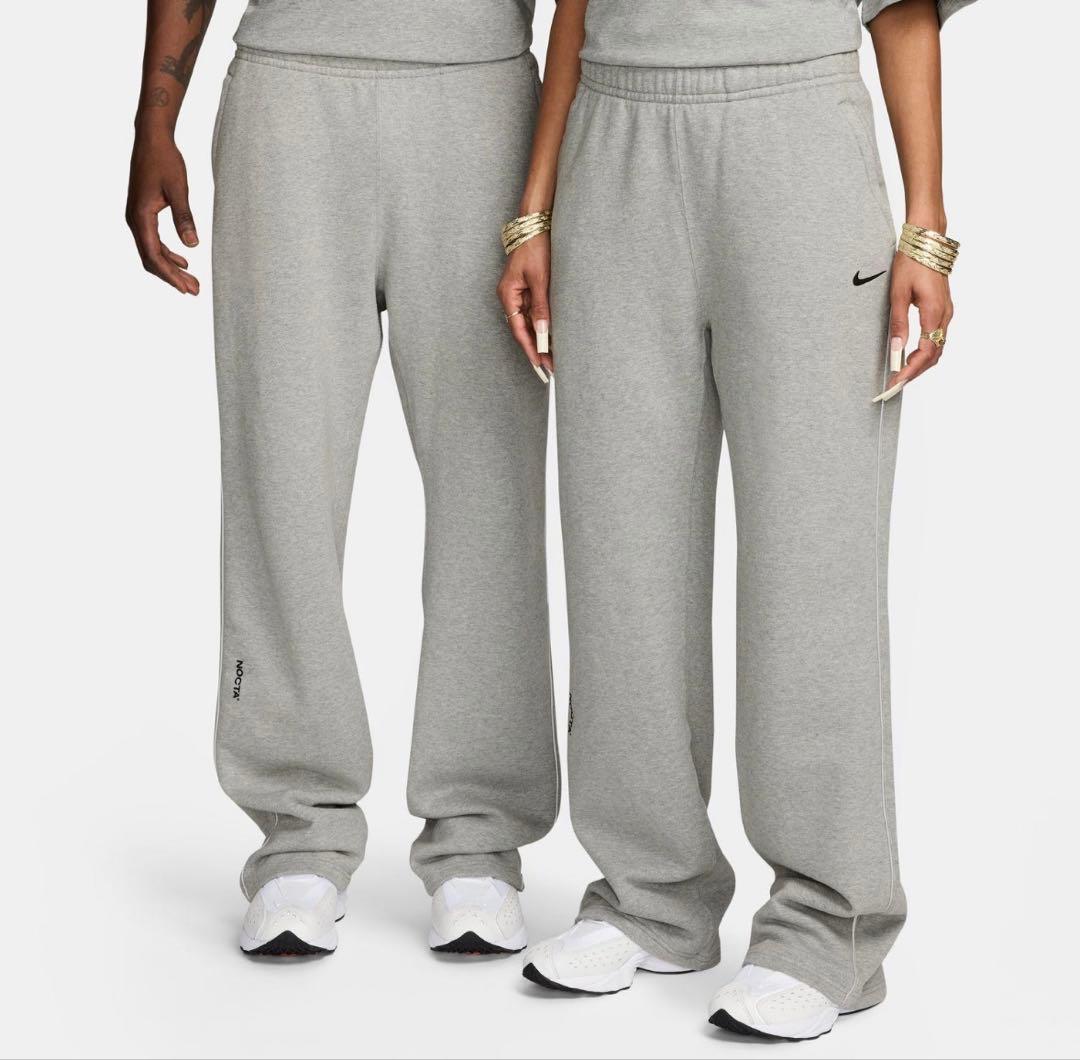 Nike Noctaフリースcsオープンヘム スウェットパンツ グレーMサイズ NOCTA NOCTA Fleece CS Open-Hem Tracksuit Bottoms. Nike DK