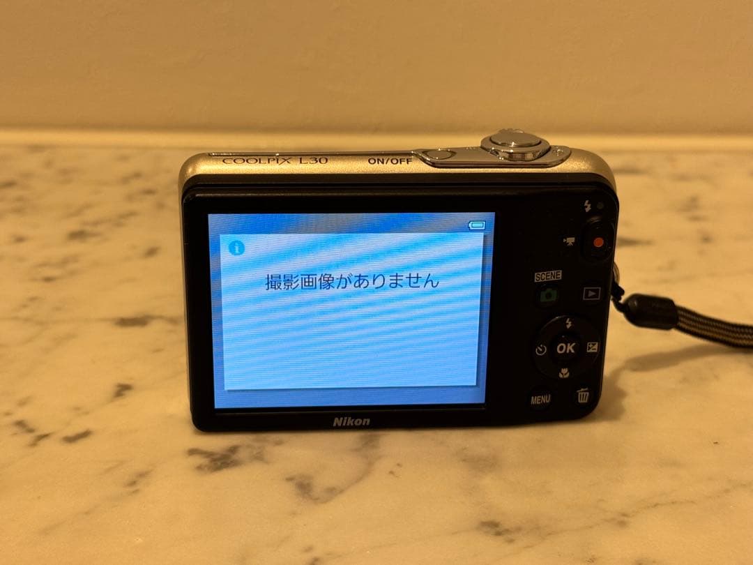 Nikon COOLPIX L30 電池式デジタルカメラ
