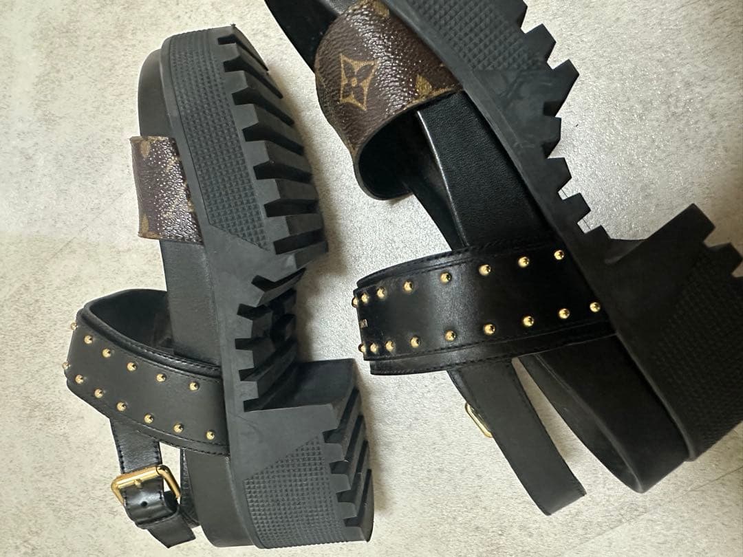 LOUIS VUITTON ルイヴィトンサンダル ローリエートライン モノグラム