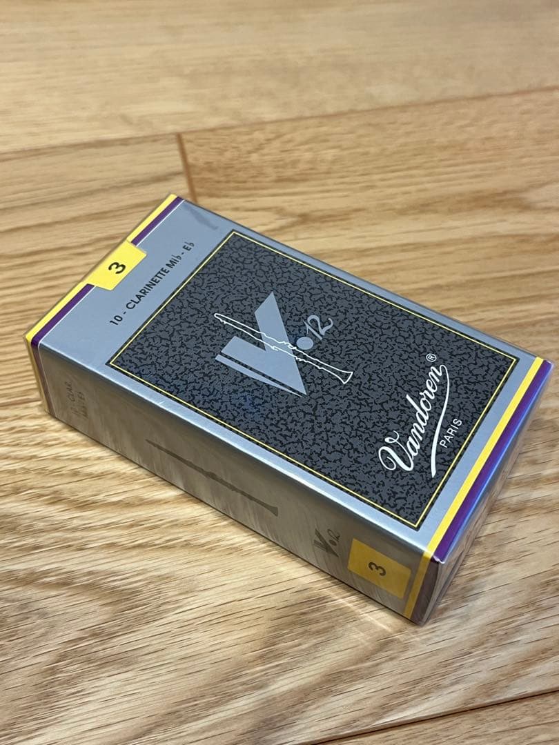 未開封 Vandoren V12 E♭クラリネットリード サイズ3 - メルカリ