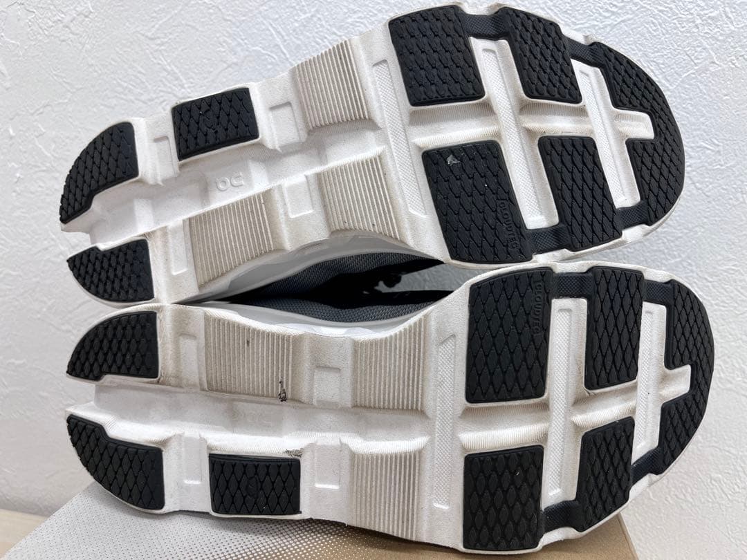 柴犬Cloudmonster 2 メンズ柴犬 26.5CM