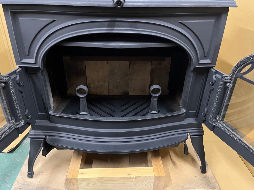 最終値下げ 薪ストーブ ディファイアント 1910 黒 中古品 メンテナンス