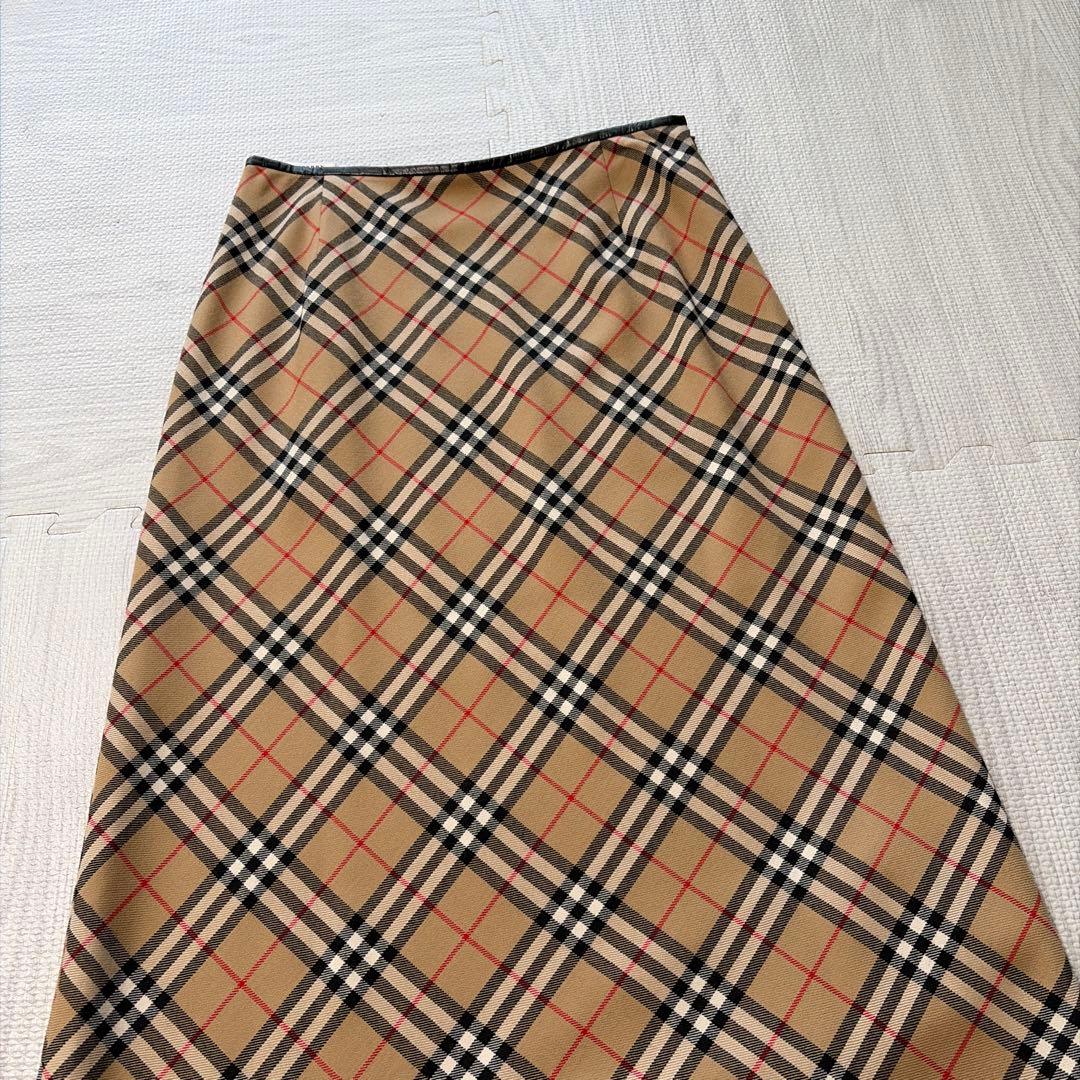 極美品 バーバリーロンドン ノバチェックロングスカート レザー 40