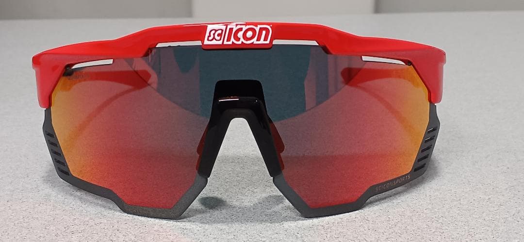 新品未使用／国内40本限定】SCICON AEROSHADE KUNKEN - メルカリ