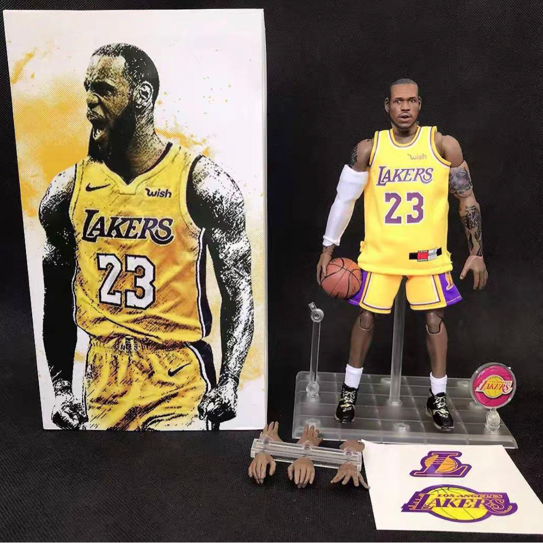 レブロン・ジェームズ 1/9 フィギュア NBA - メルカリ