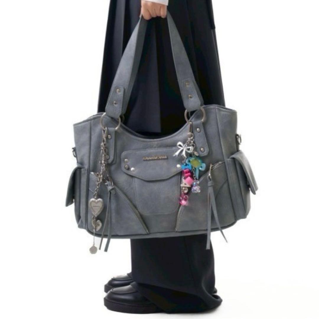 IUGAMAKARAS グレー IUGAMAKARAS(イウガマカラス) - ブランド通販のBUYMA