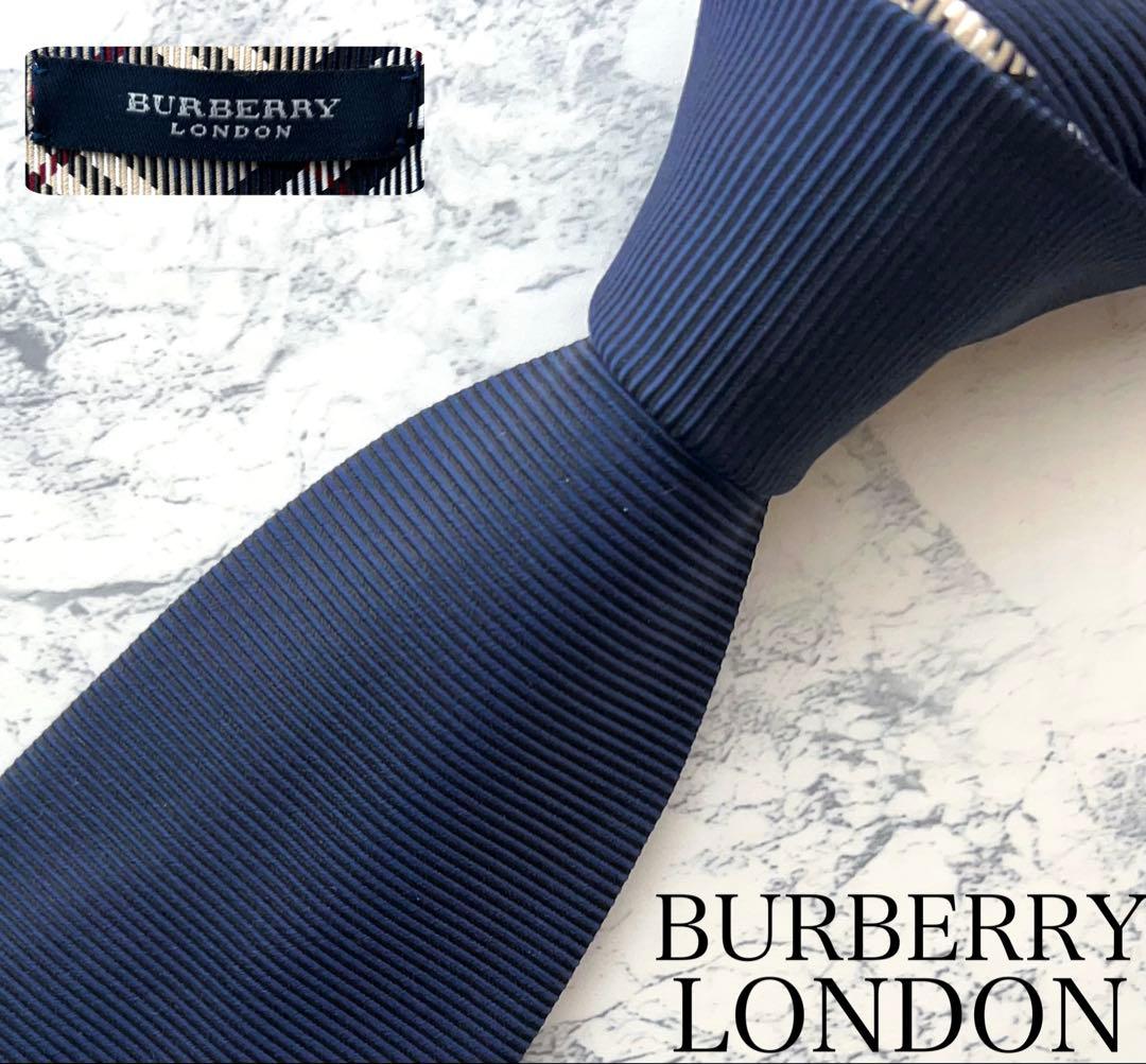 極美品 BURBERRY LONDON ネクタイ ソリッド＆ノバチェック ✨極美品✨BURBERRYLONDON ネクタイノバチェック シルク イタリア製