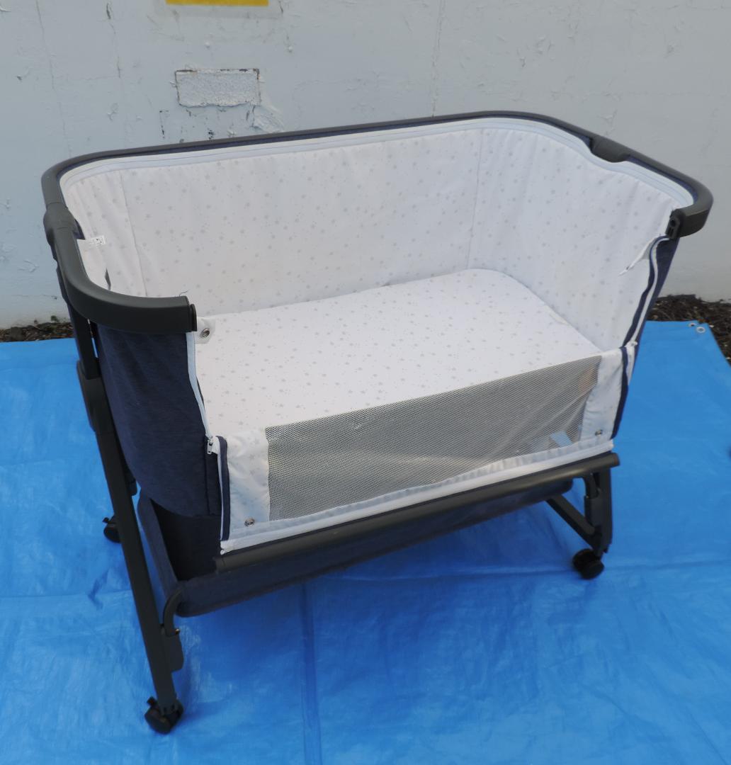 綺麗/HZDMベビーベッド/0～36カ月/ベッドサイドベッドとしても/清掃済