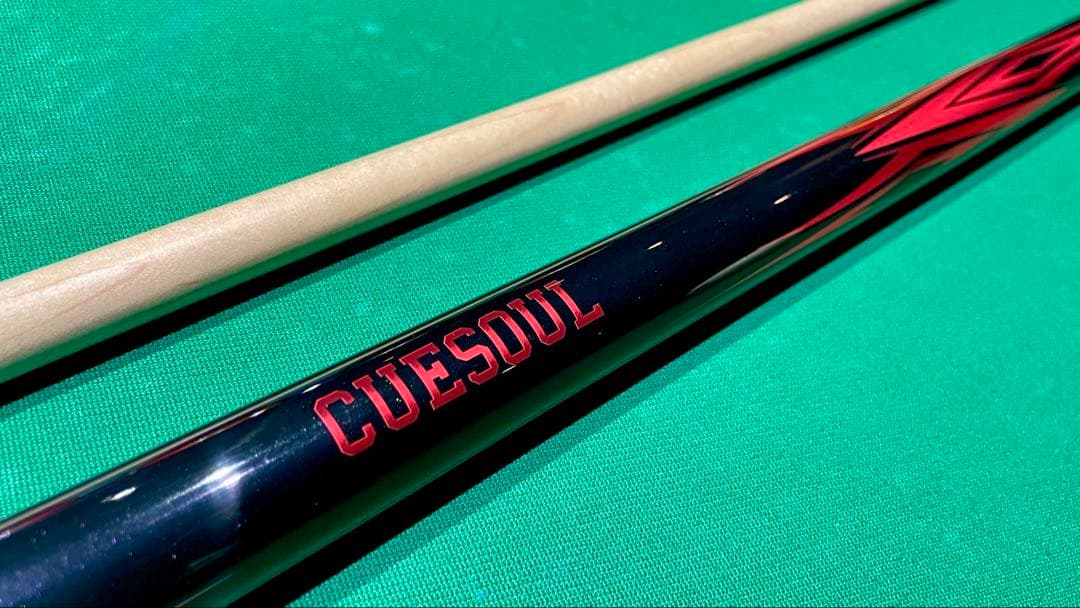 【美品】CUESOUL ビリヤードキュー 赤色 19oz 11.5mm