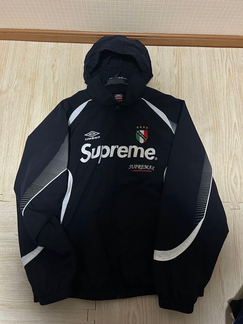 Umbro Supreme ナイロンジャケット L - メルカリ