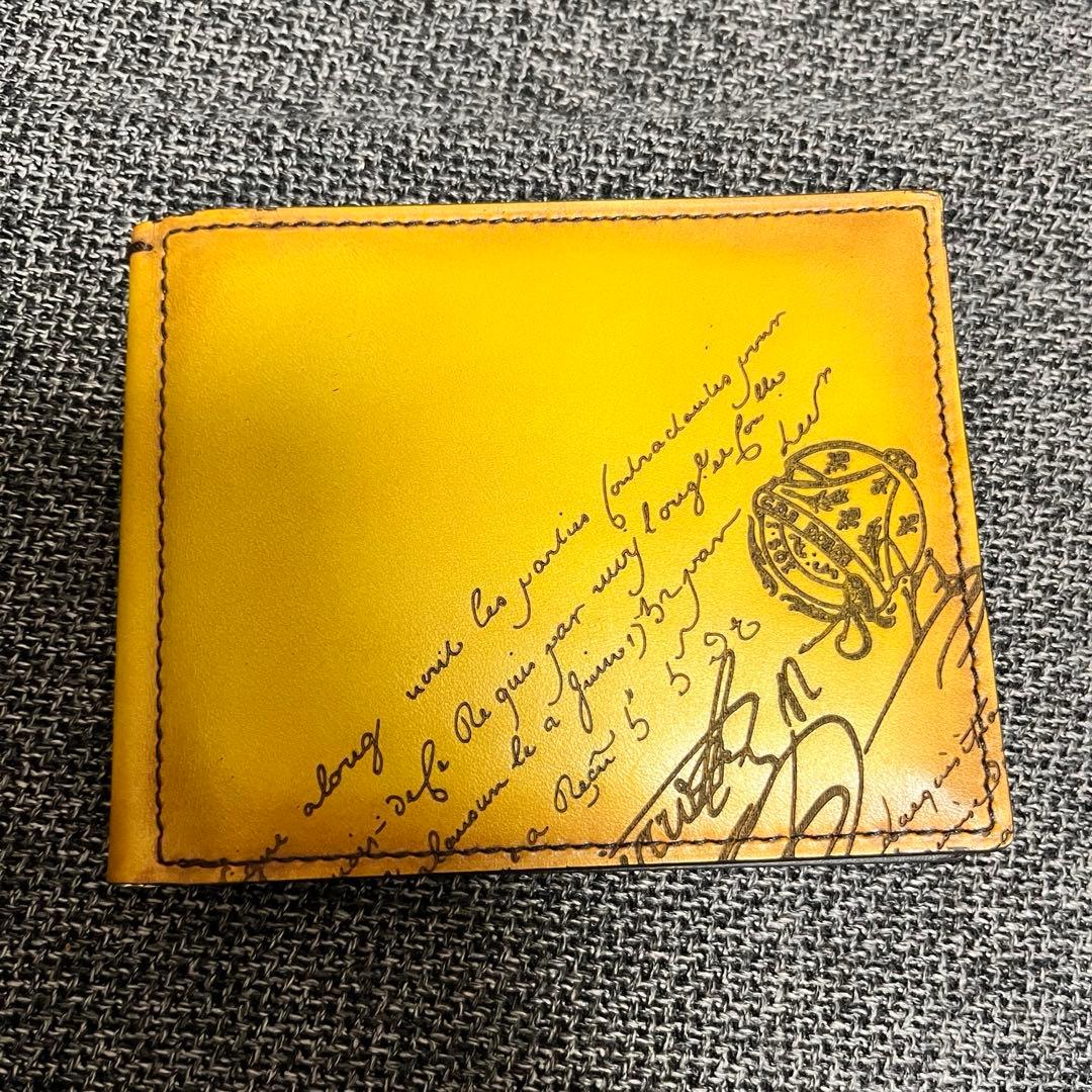 BERLUTI レザー 二つ折り財布　マネークリップ BERLUTI ベルルッティ マネークリップ/2つ折り財布/FIGURE SCRITTO