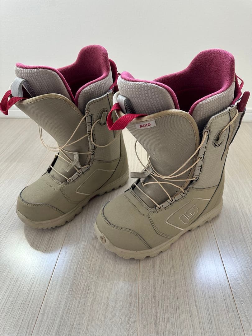 BURTON MOTO スノーボードブーツ メンズ ベージュ メンズ Burton モト スノーボードブーツ | Burton.com Winter 2022 JP