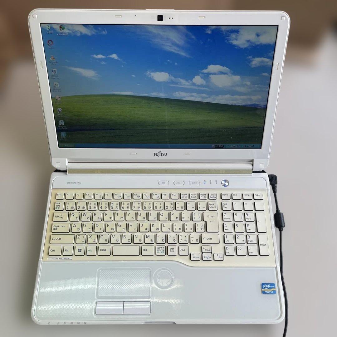 ☆格安美品☆WinXP☆第3世代i7☆富士通15.6インチ大画面ノートPC