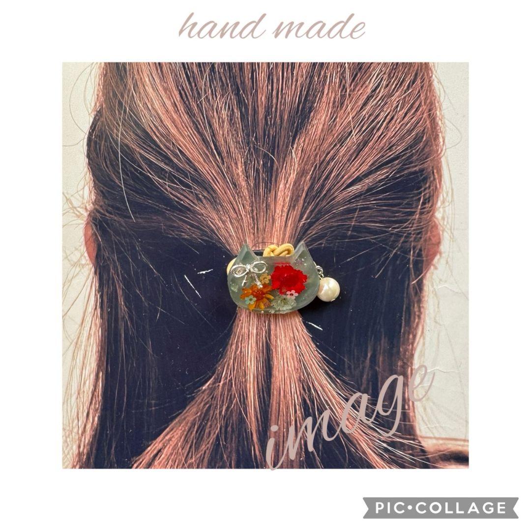 リリィ様お取り置き№3858 ねこ型フラワーレジンヘアゴム - メルカリ