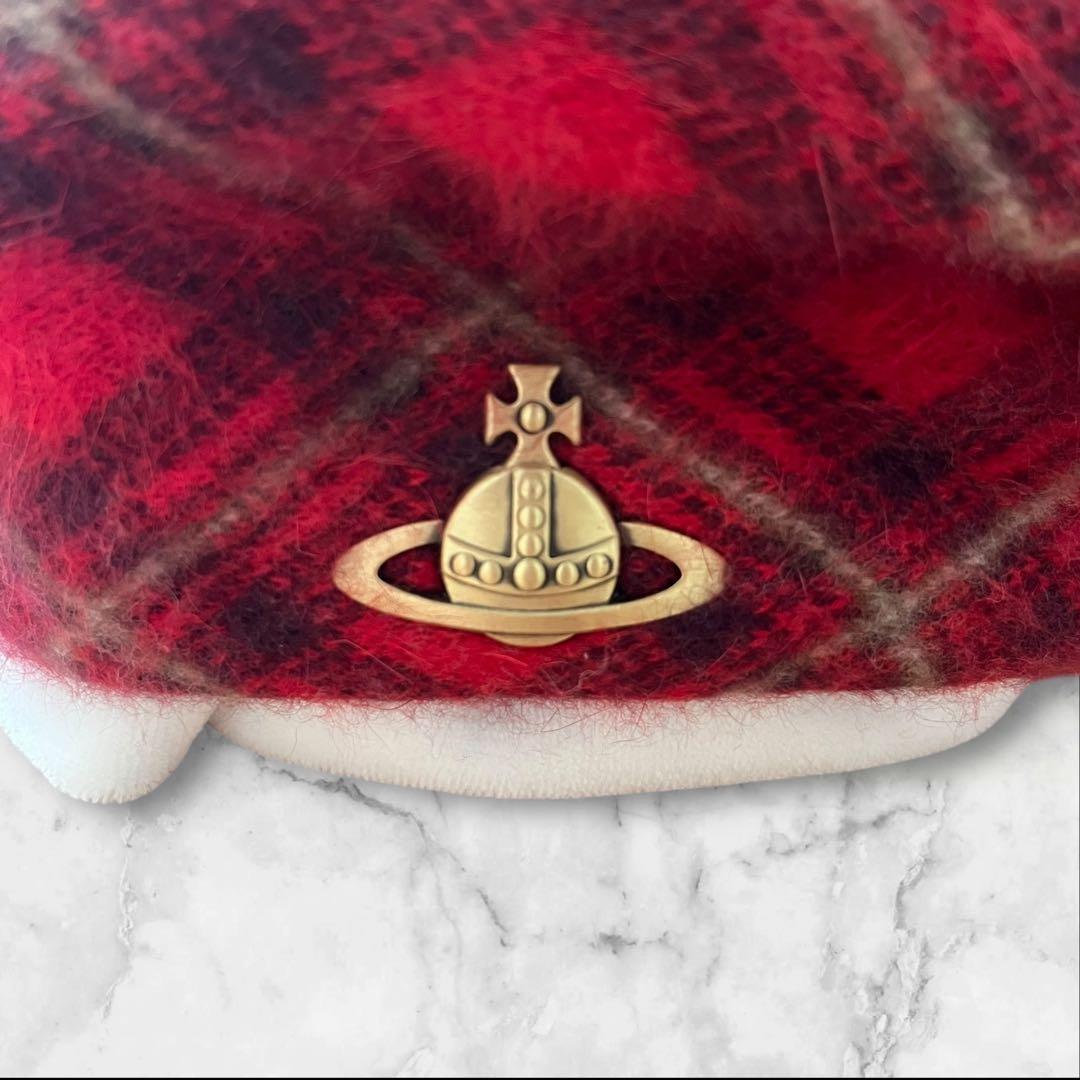 ヴィヴィアンウエストウッド ポンポン付きニットキャップ アンゴラ