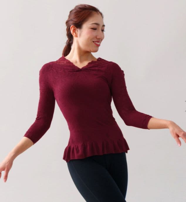 新品 チャコット ノーソーイングニットトップ M ワインレッド 社交